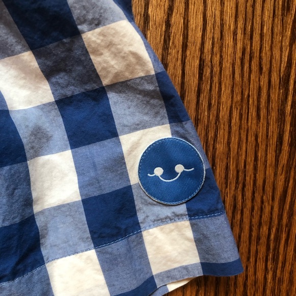 Smiling Button Gingham Dress - Picture 5 of 10